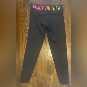 Enjoy the view (m) Pink brand leggings